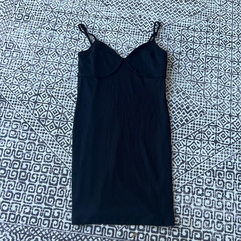ASTR THE LABEL BLACK MINI SOFT DRESS